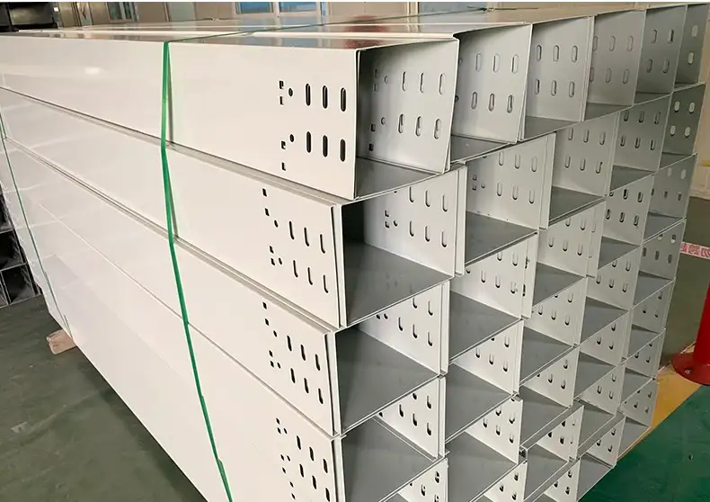 防火喷塑电缆桥架